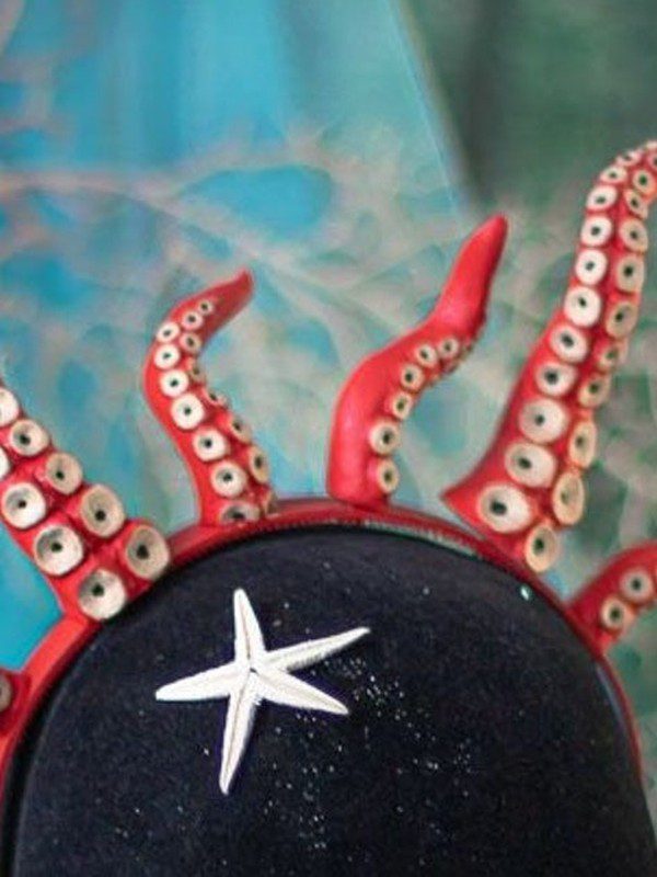 tempus-gorros Tocado artesanal de El Costurero Real