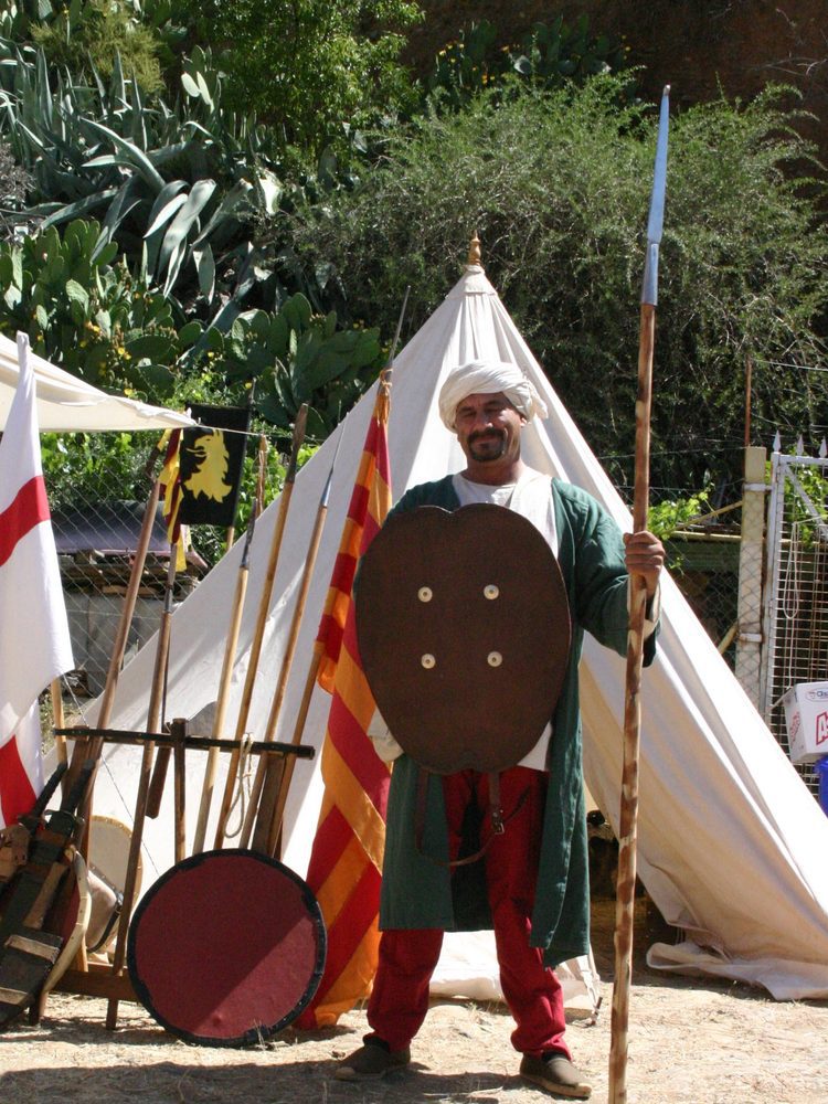Recreador de Tempus Ferri en un campamento histórico